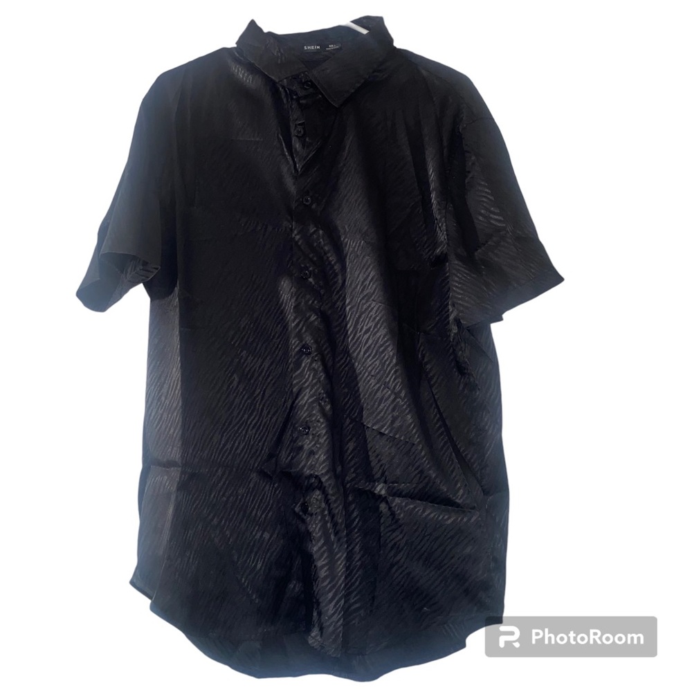 Clean button up Dress shirt